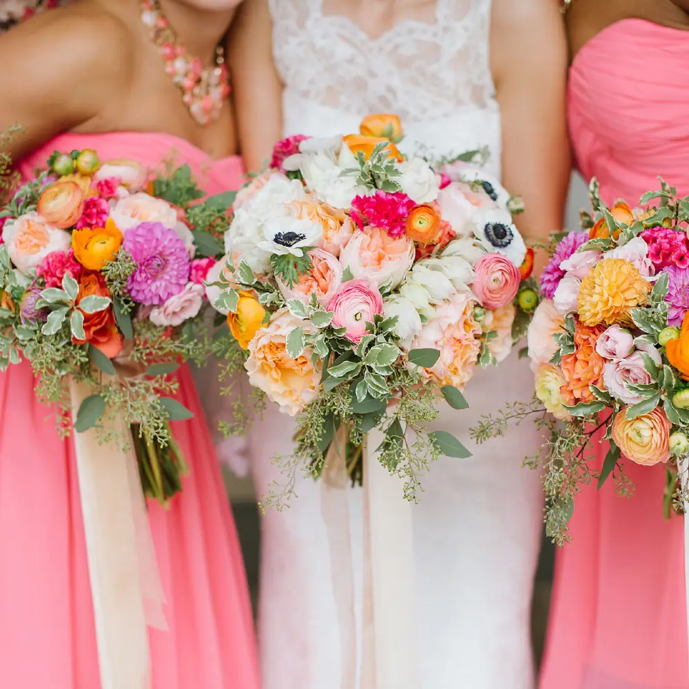 Добро пожаловать в мир красоты и романтики свадебных цветов от Firstfloral